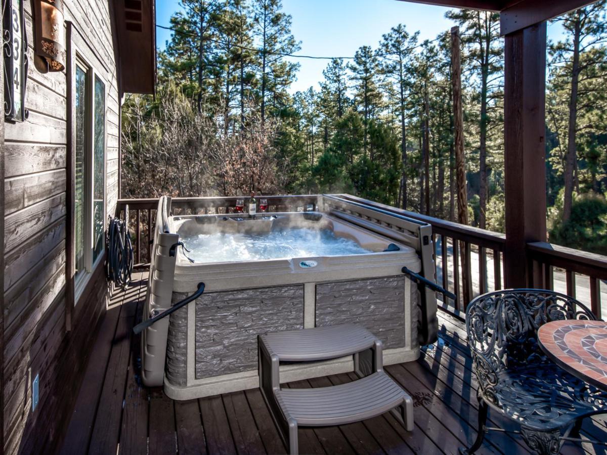 Fifth Dimension, 2 Bedrooms, Wifi, Hot Tub, Game Table, Grill, Sleeps 4 Ruidoso Bagian luar foto