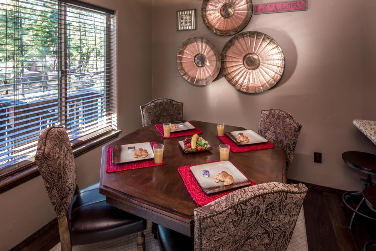 Fifth Dimension, 2 Bedrooms, Wifi, Hot Tub, Game Table, Grill, Sleeps 4 Ruidoso Bagian luar foto